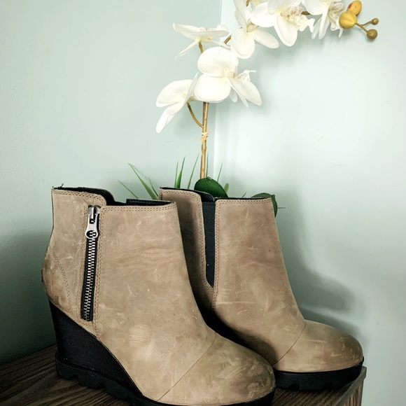 Sorel Shoes - Sorel Uptown wedges!